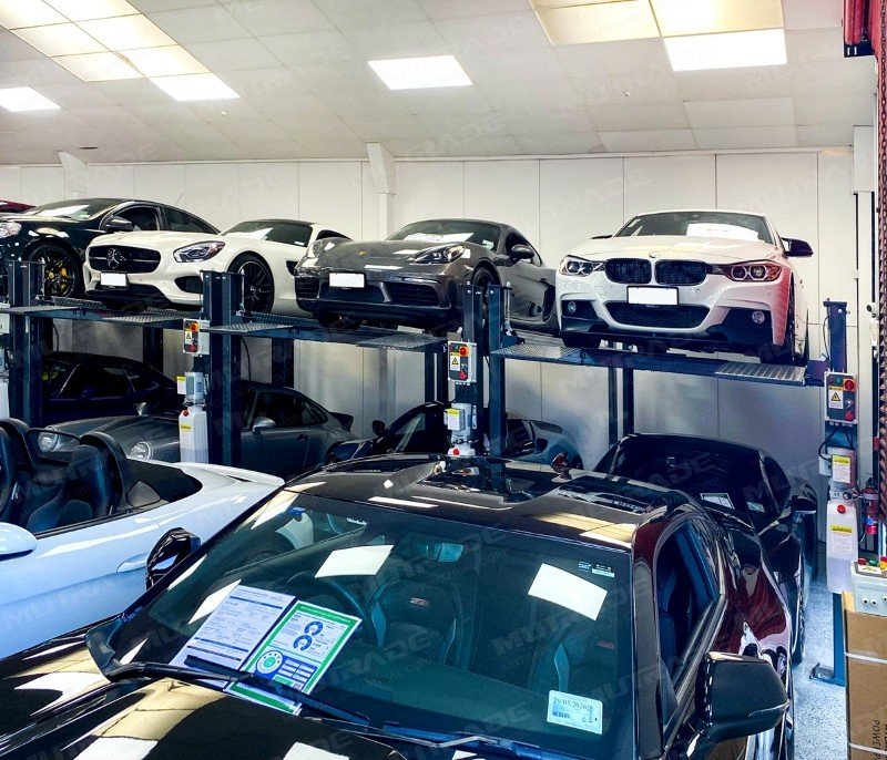 10 unidades Hydro-Park 2236 que crean 20 espacios de estacionamiento para talleres automotrices 